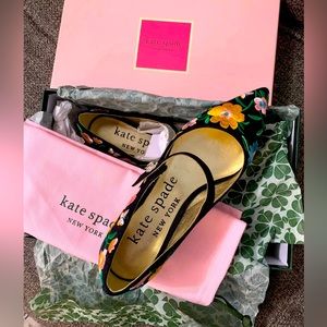Kate Spade Floral Garden Shoes in Black
